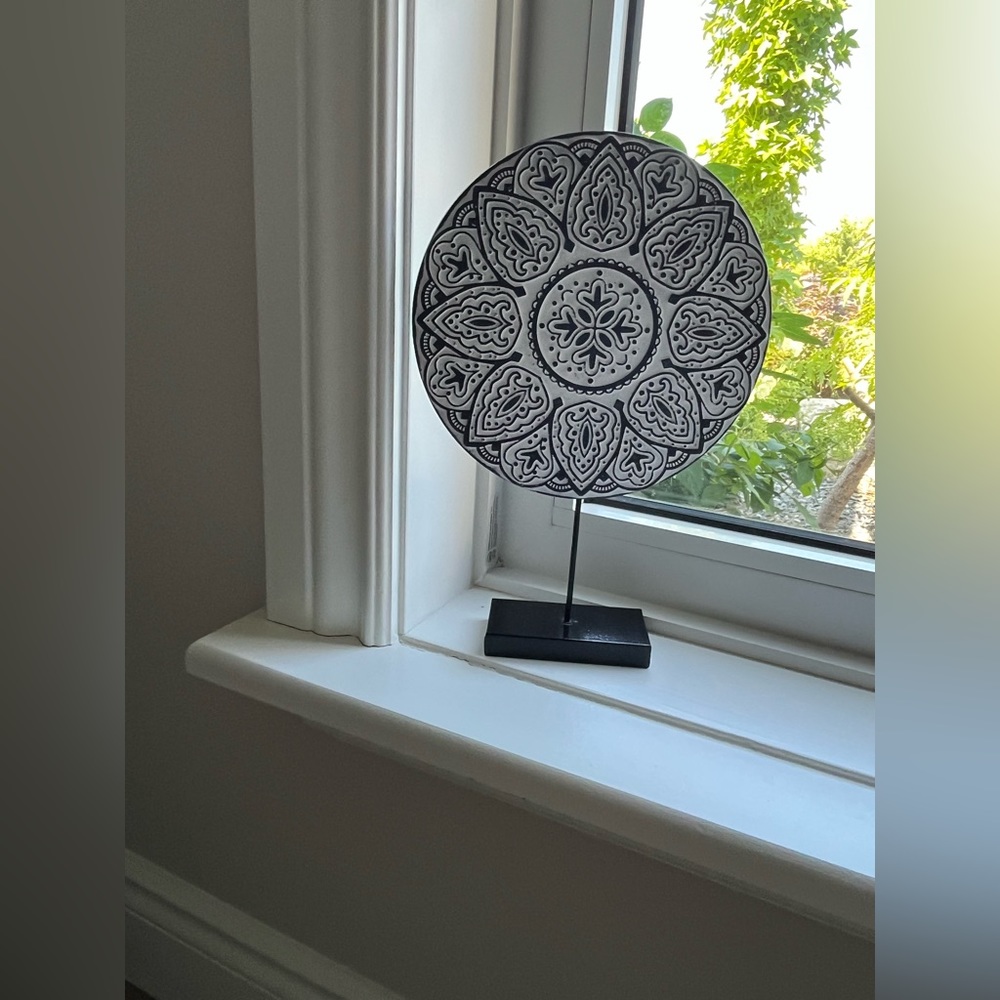 Home decor item